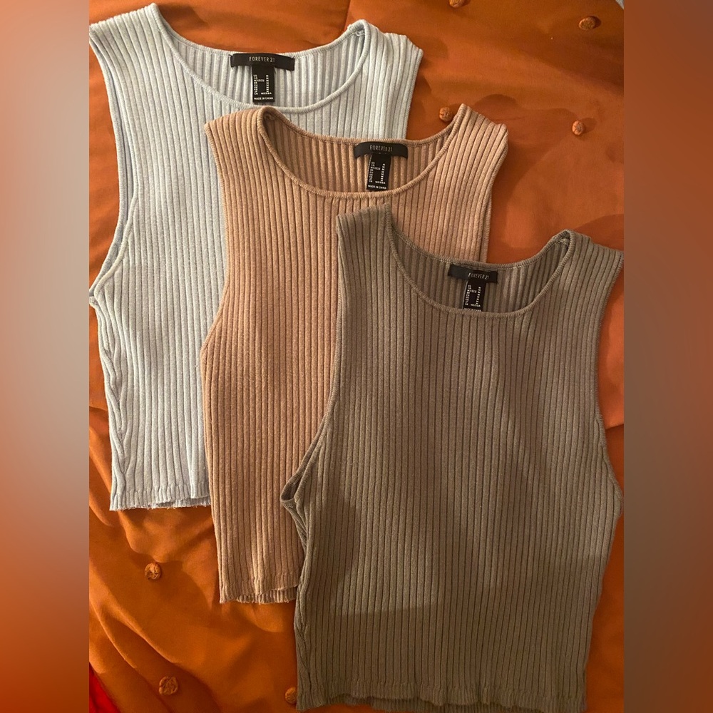 Cropped sweater tank top bundle